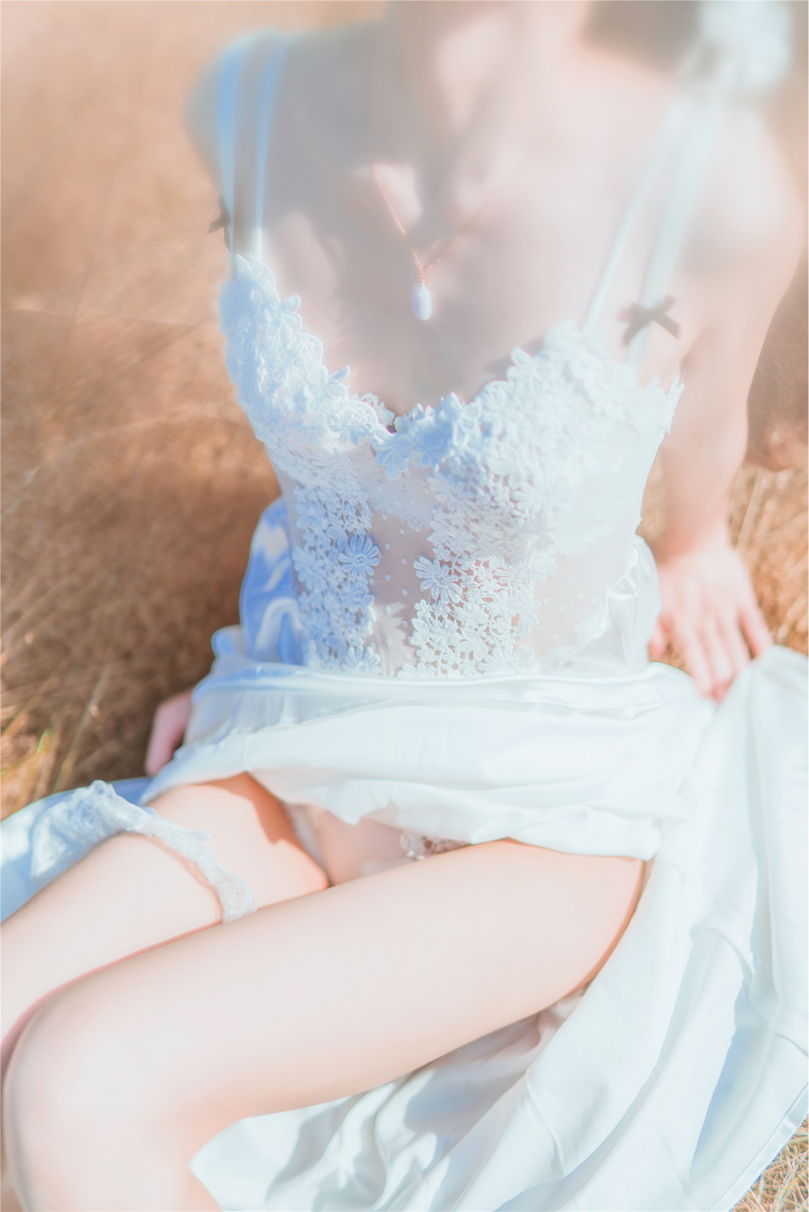 Ourei -- top NO.014 Hibernating in a white dress(35)